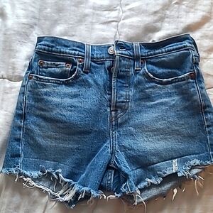 Levi's Wedgie Shorts Size 25